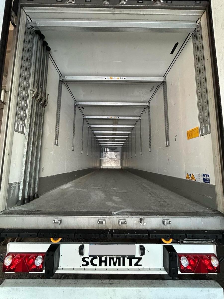 Schmitz Cargobull SKO
