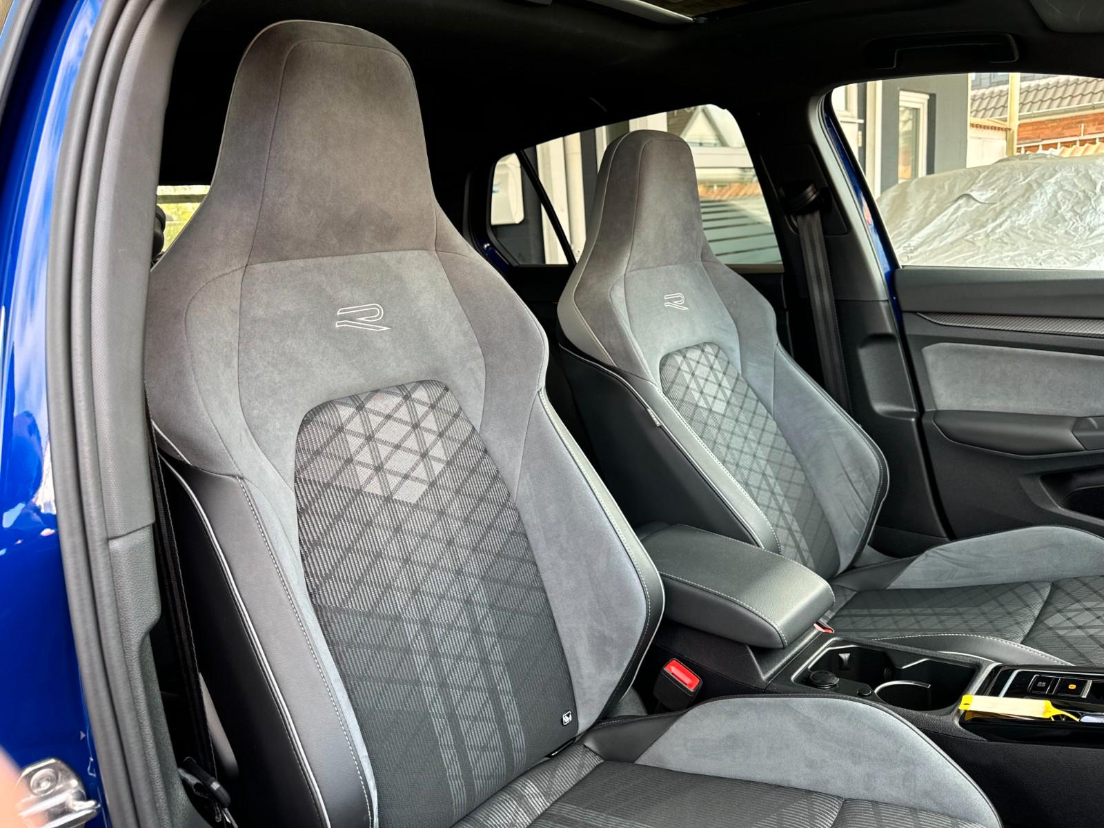Volkswagen Golf 8 2.0 TSI R-Line *Pano/Head-Up/H&K Soundsys, миниатюра 28