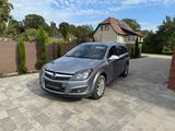 Opel Astra Caravan 1.6 TÜV Neu*Klimaautomatik - Opel Astra aus 2009: Caravan