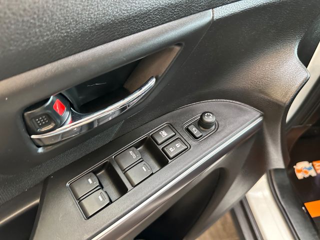 Suzuki (SX4) S-Cross *Navi*Schiebedach*Sitzh*