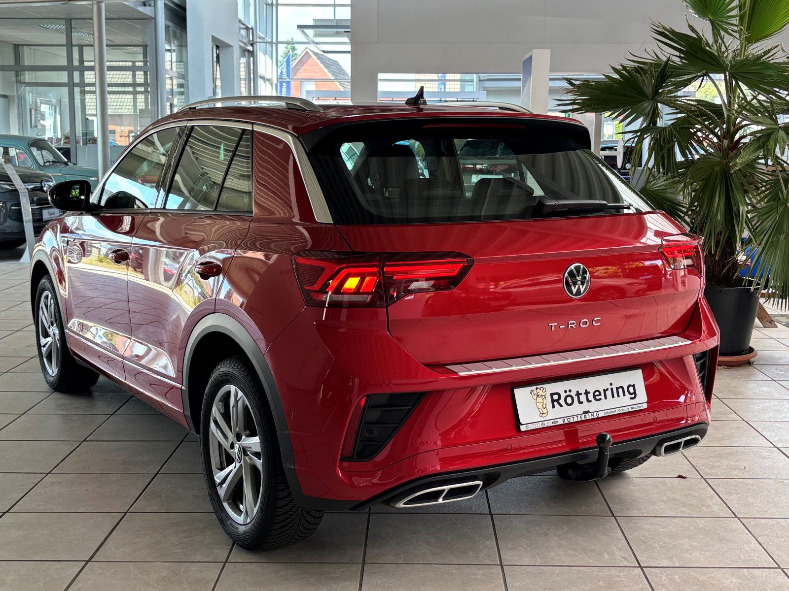 Fahrzeugabbildung Volkswagen T-Roc R-Line 1.0 TSi +AHK +Kamera +ACC +LED Plus