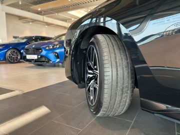 BMW 740 - 5