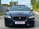 Jaguar XF S /PANO/MERIDIAN/KAMERA/LEDER/SHZ - Jaguar XF: Limousine