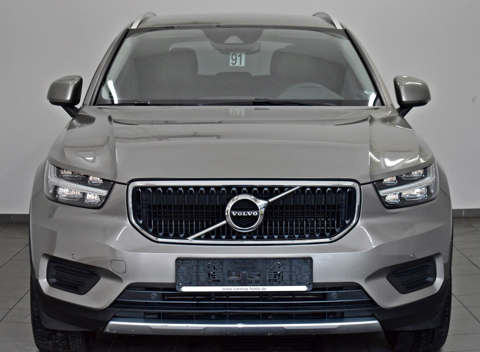 Fahrzeugabbildung Volvo XC40 Momentum Pro T.Leder,Navi,LED,SH,Kamera,AHK