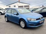 Volkswagen Golf VII Lim. Klima SitzHz. PDC StandHz. S-Heft - VW Golf Gebrauchtwagen in Kiel