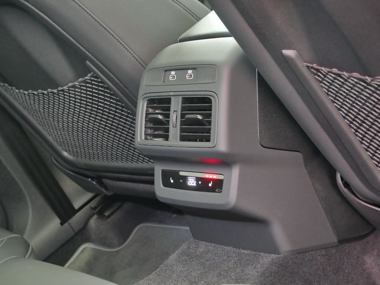 Audi SQ5 - Bild 17