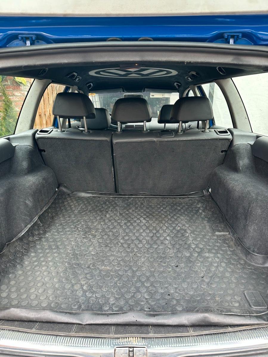 Volkswagen Passat 2004 — photo 11