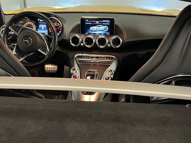 Mercedes-Benz AMG GT S 4.0 V8 S 