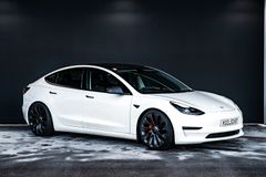 TESLA Model 3 Performance AWD Facelift KW V3 Fahrwerk