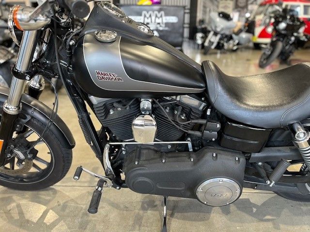 Fahrzeugabbildung Harley-Davidson FXDBB Stret Bob Spezial 103cui