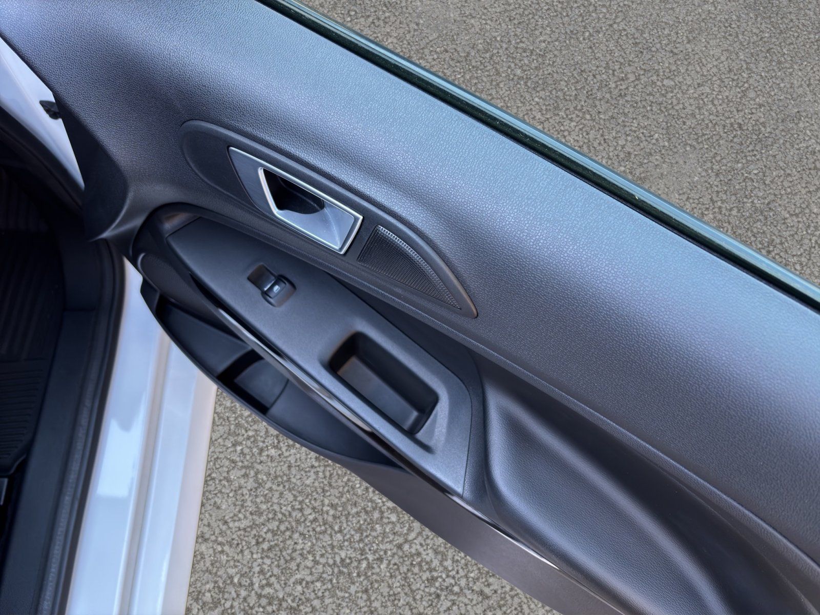 Fahrzeugabbildung Ford EcoSport 1.0 Ecoboost ST-Line #Keyfree