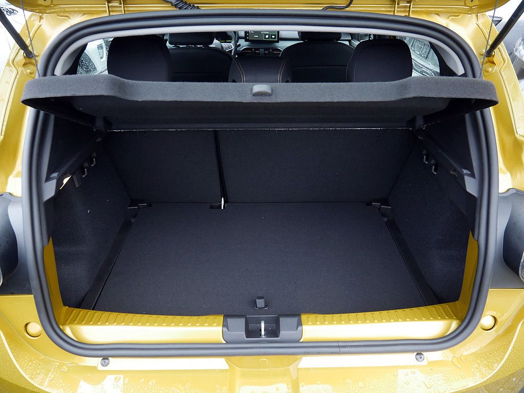 Fahrzeugabbildung Dacia Sandero Stepway Extreme TCe 110 FACELIFT 2026!!!