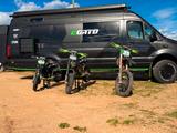 Mercedes-Benz 519 4x4 Expedition Moto-Garage