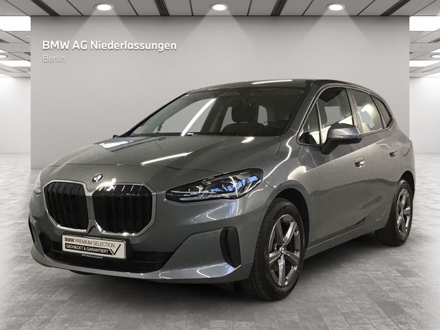 BMW 216i Active Tourer LED Navi AHK Parking Assist.