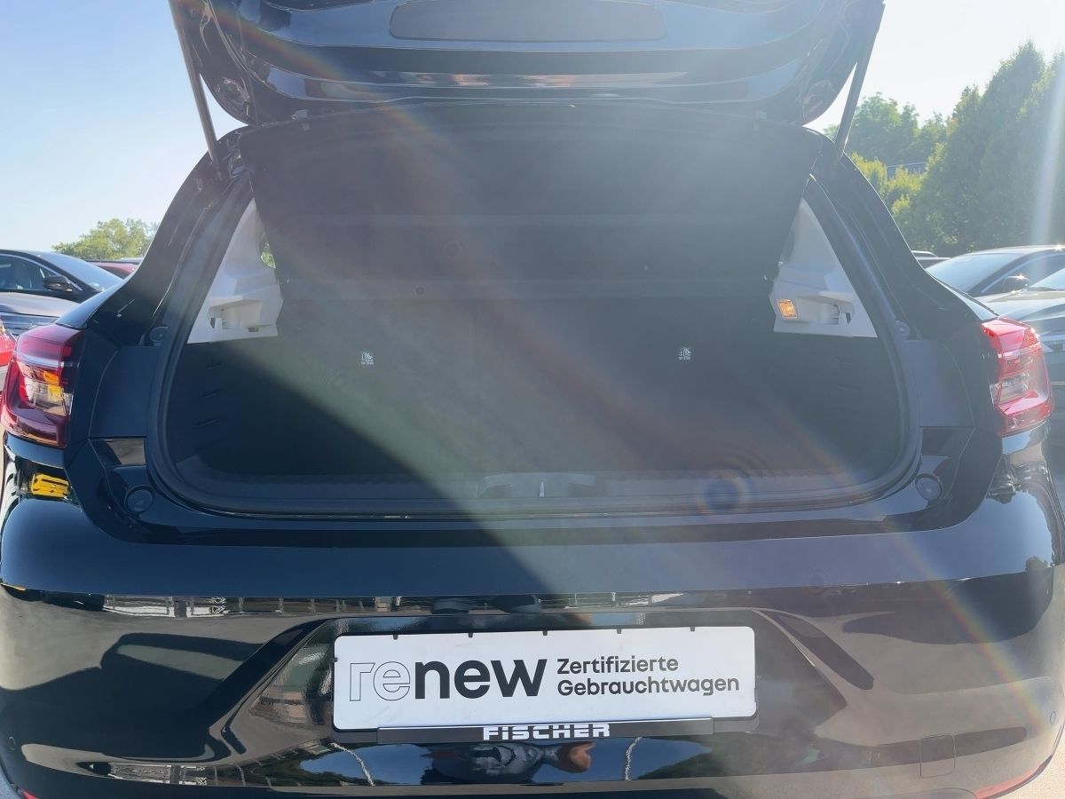 Fahrzeugabbildung Renault Clio ZEN TCe 90 Automatic EPH Navi SHZ GJR
