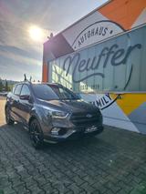 Ford Kuga ST-Line/4x4/Bi-Xenon/Key-Free/ACC - Ford Kuga: Standheizung