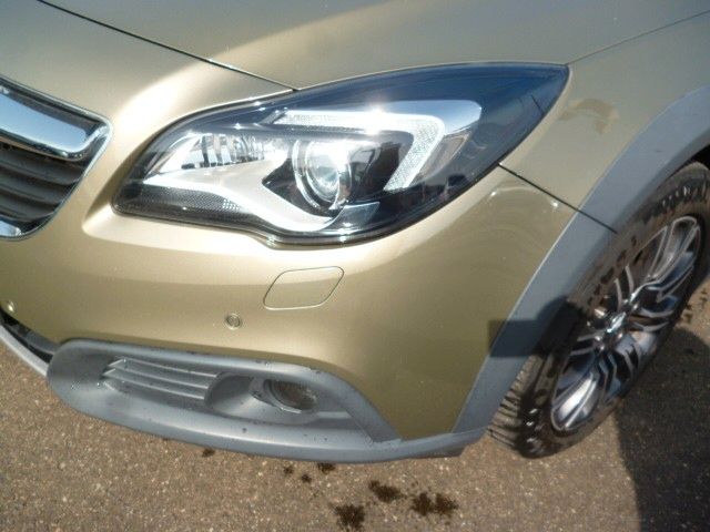 Insignia A Country Tourer Basis 4x4