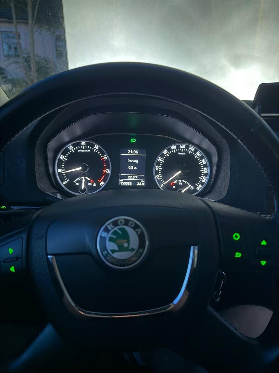 Skoda Octavia 2009 — photo 12