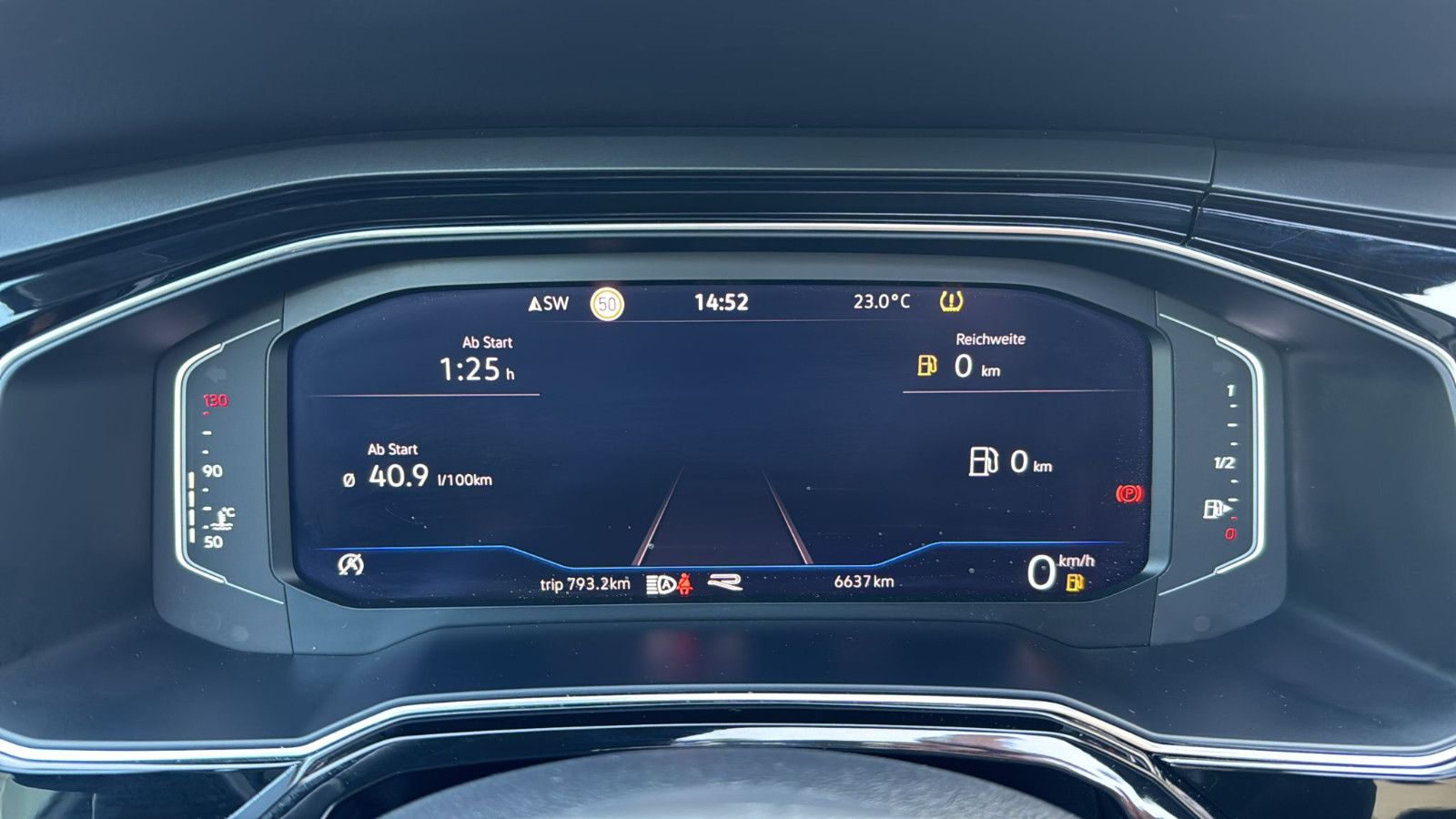 Fahrzeugabbildung Volkswagen Polo R-Line 1.0 TSI 95PS*PANO*SH.*KAM.*BEATS