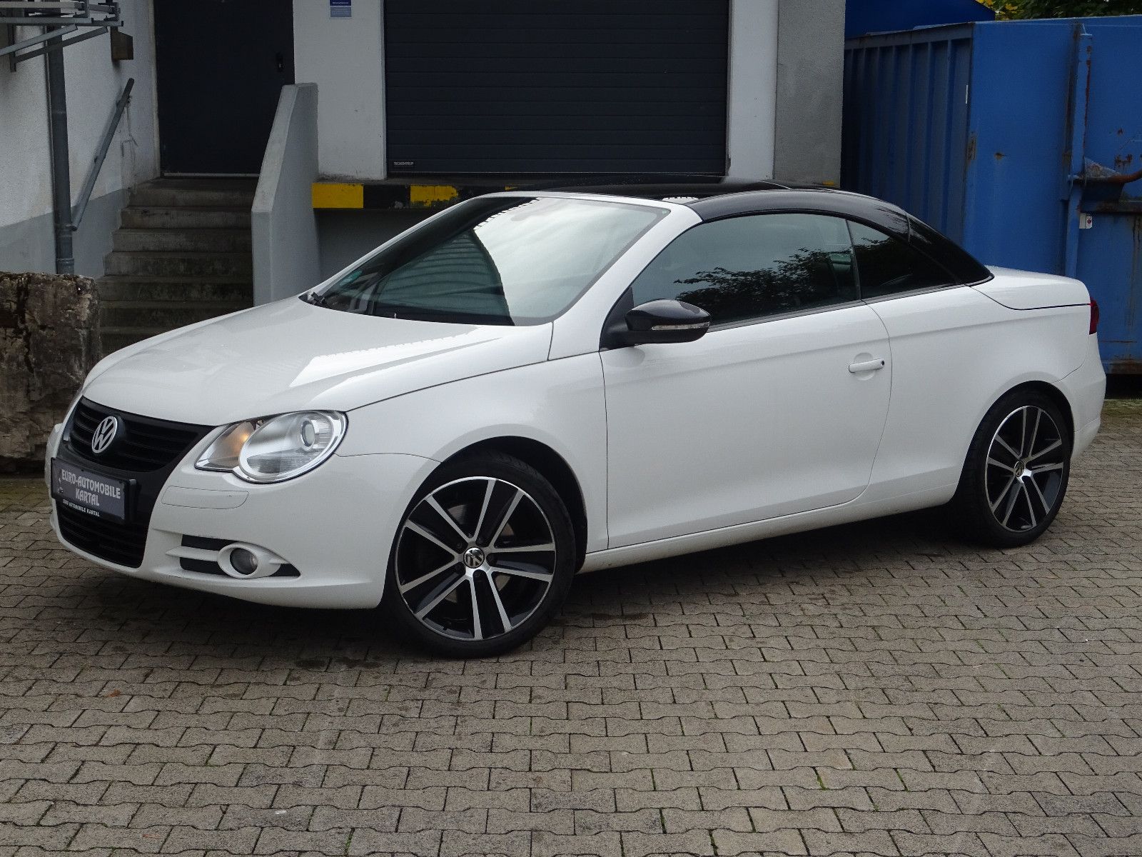 2011 Volkswagen EOS