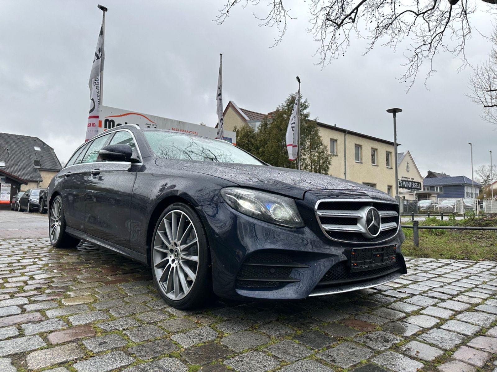 Fahrzeugabbildung Mercedes-Benz E 300d T AMG*360Kamera*Panorama*Exclusive