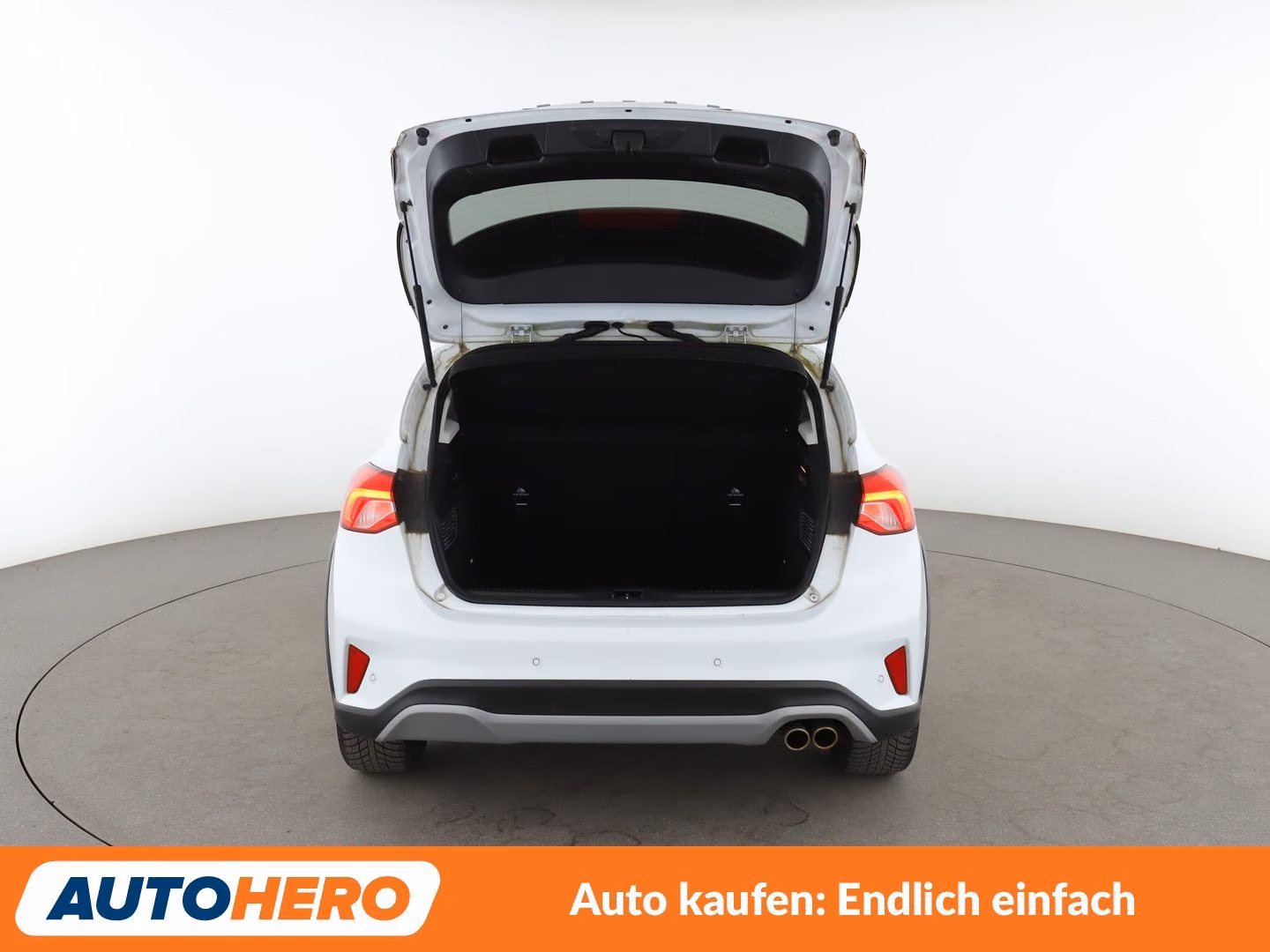 Ford Focus 1.5 EcoBoost Active Aut.*NAVI*LED*SPUR*PDC