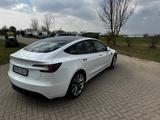 Tesla Model 3 Hinterradantrieb RWD RWD - Tesla Model 3 in Düsseldorf
