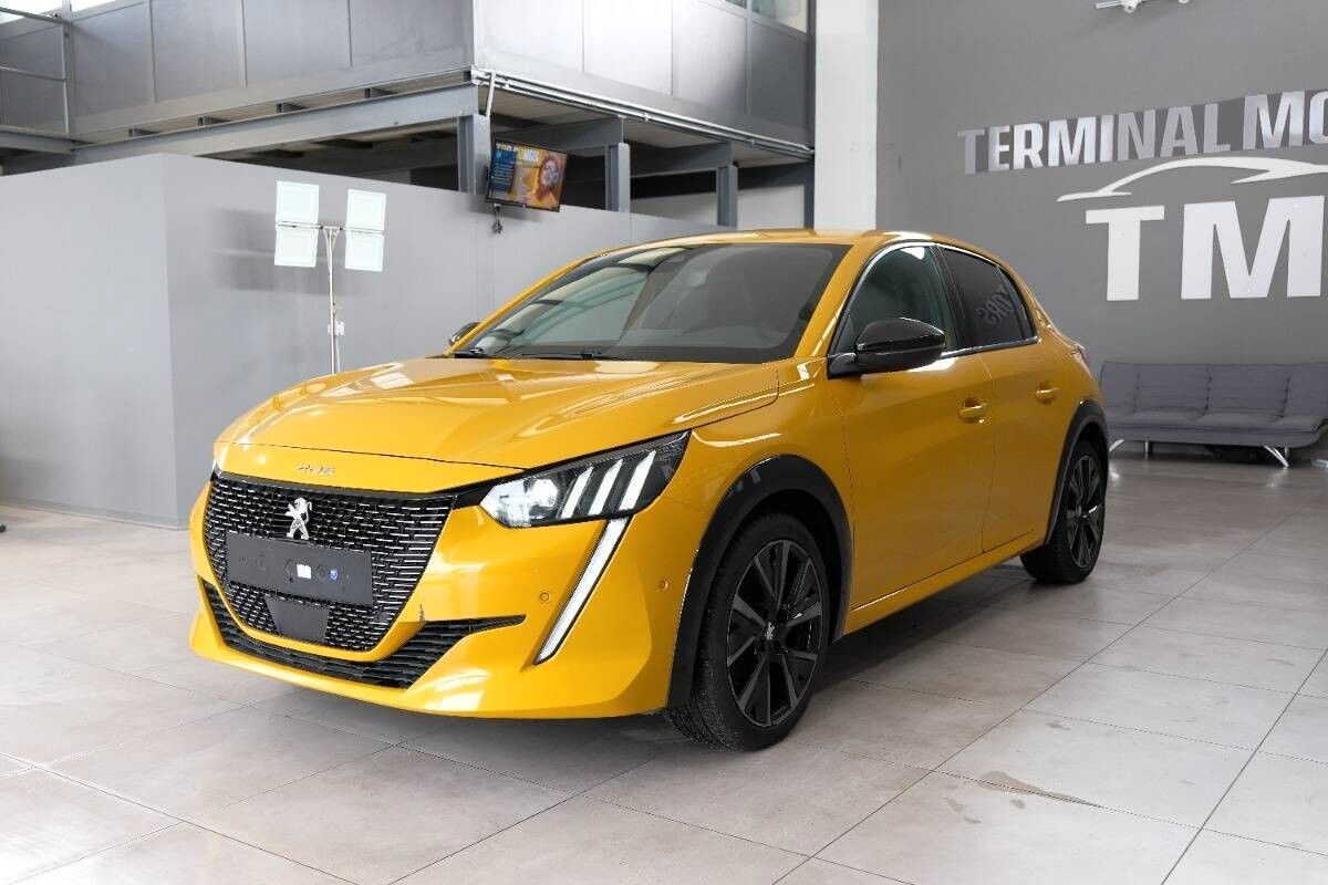 Peugeot 208 PureTech 100 Stop&Start 5 porte GT imagem 2