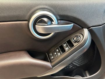 Fiat 500X Lounge *Xenon*Keyless*Navi*Sitzh*