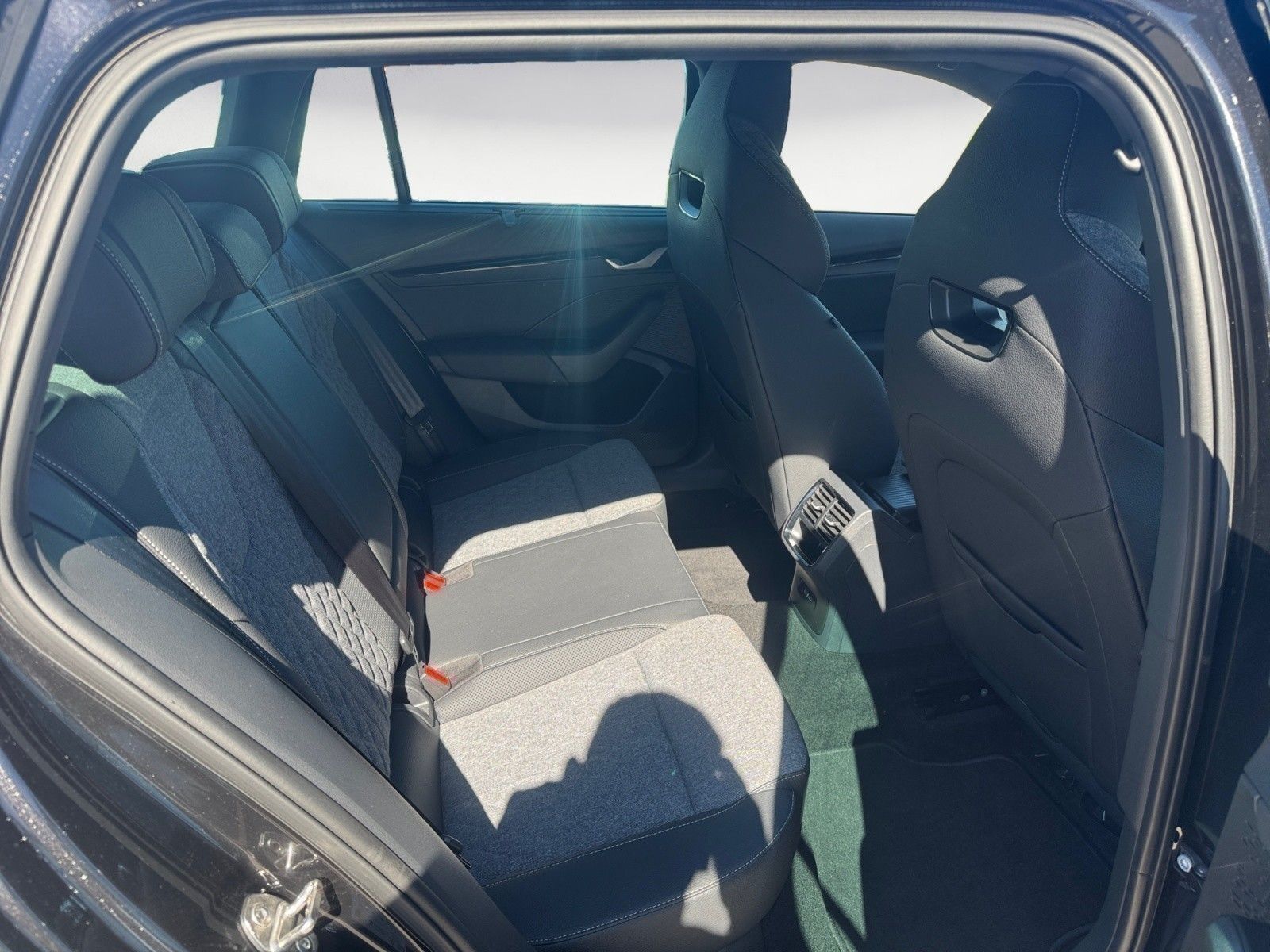 Skoda Octavia - Bild 8