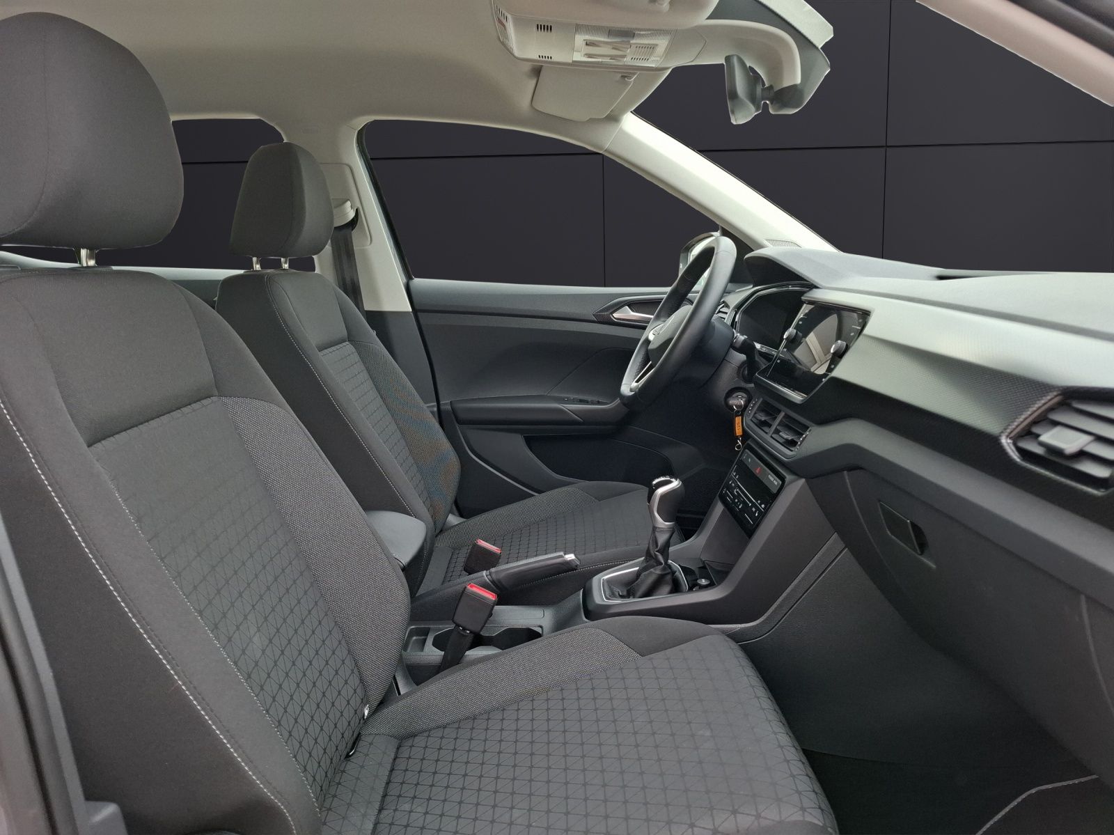 Fahrzeugabbildung Volkswagen T-Cross TSI Life Climatronic AID ACC RFK SH LM