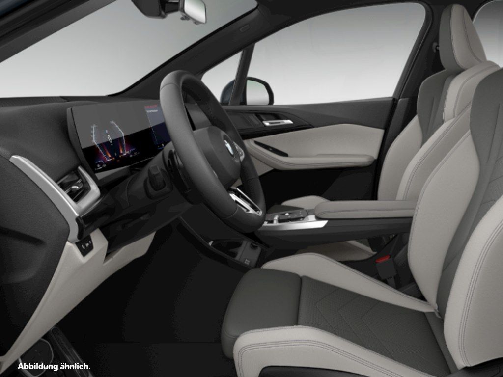 BMW 218 Active Tourer - Bild 3