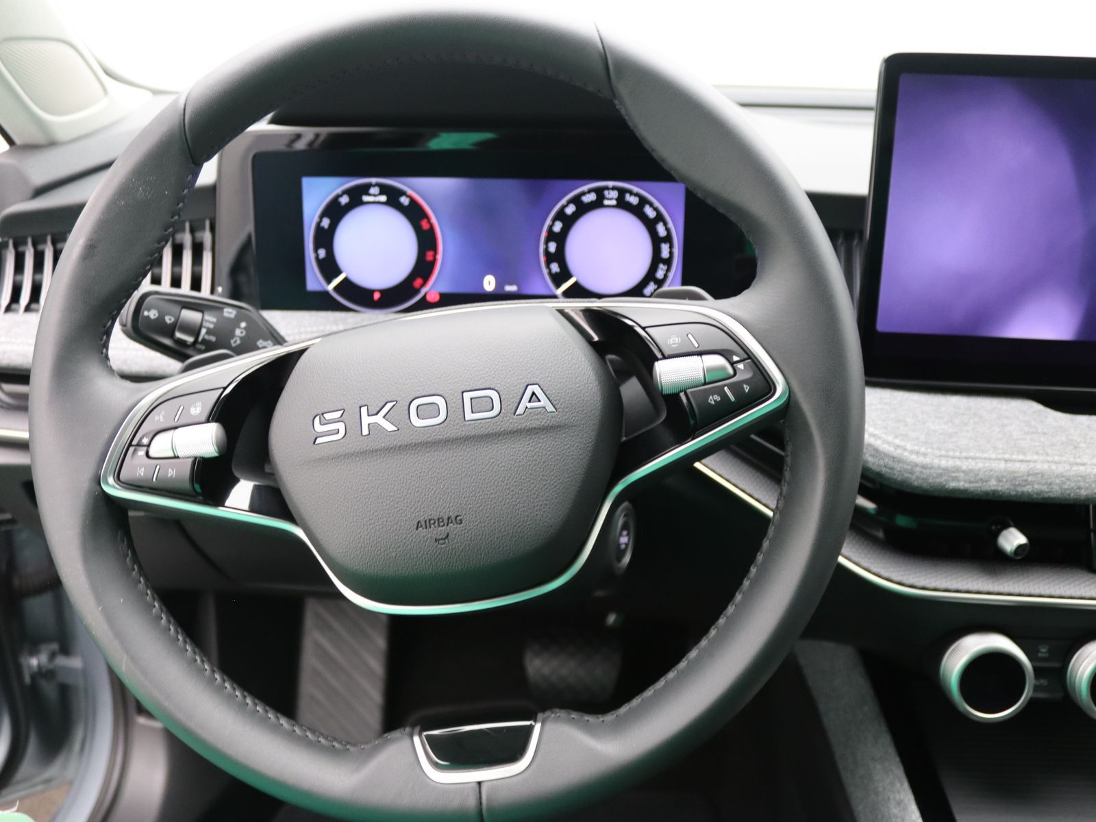 Skoda Superb - Bild 14