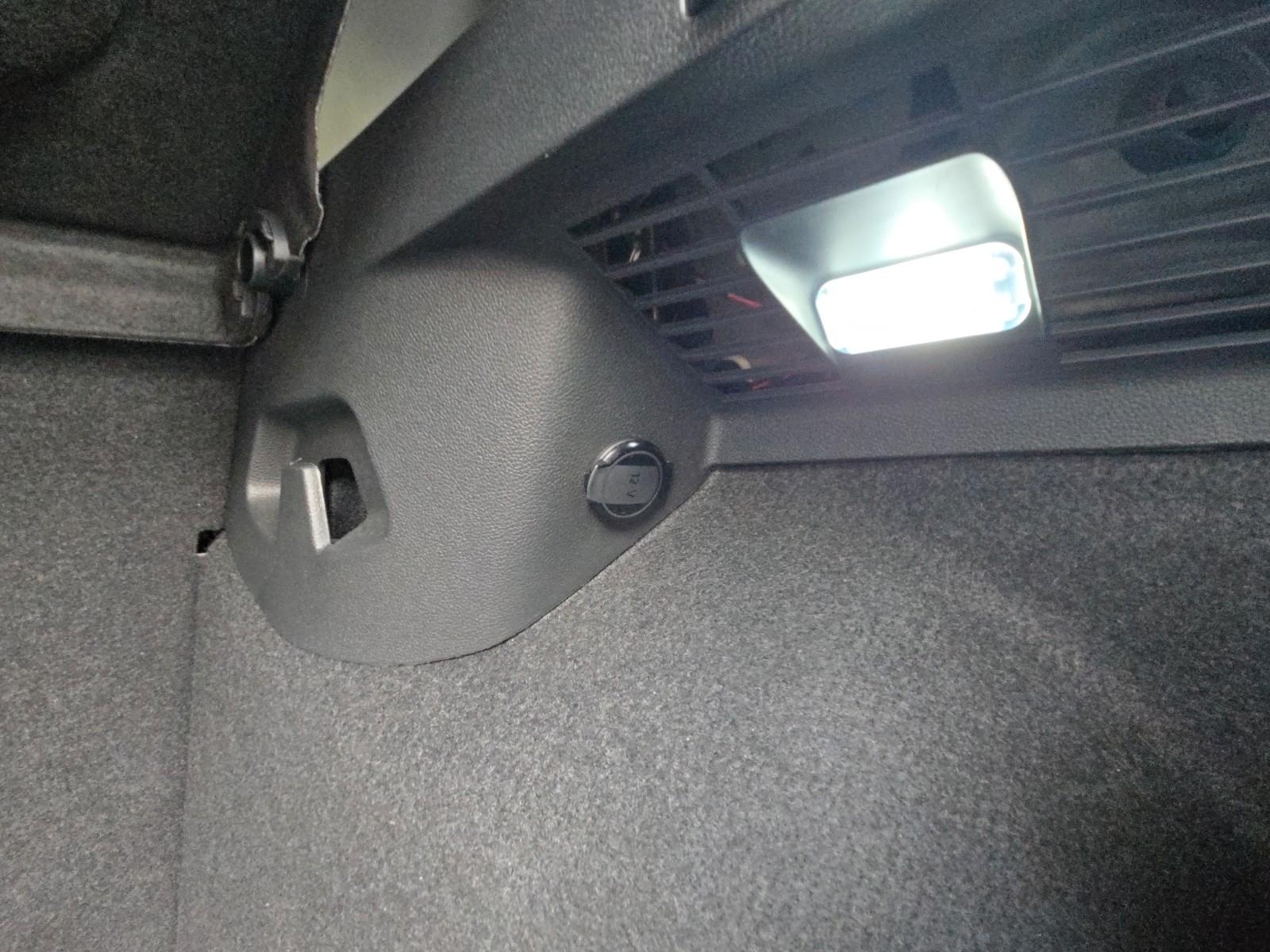 Volkswagen Golf VIII Lim.1.5TSI R-Line T.Leder Navi RFK ACC, миниатюра 21