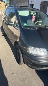 Volkswagen VW Sharan 2.0 - gebrauchte VW Sharan aus dem Jahr 2001