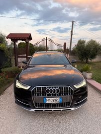 Audi A6 Allroad - 2