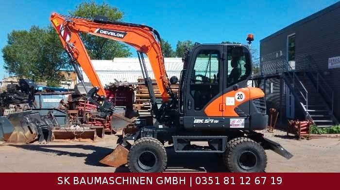 Doosan DX57 W