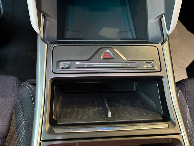 Ford Explorer Select RWD