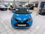 Toyota AYGO x-play touch*Automatik*Klima*Bluetooth* - Toyota in Berlin: Aygo