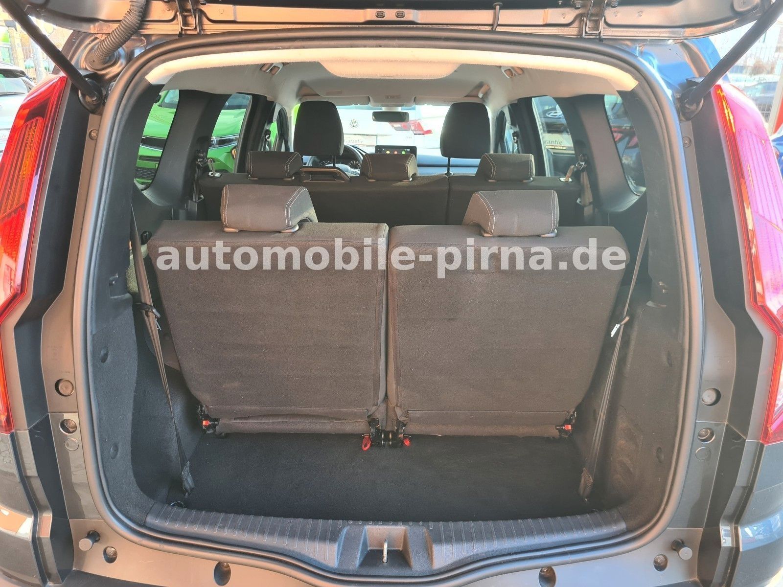 Jogger Comfort TCe 110 (7-Sitze) APP/DAB/CAM/LED