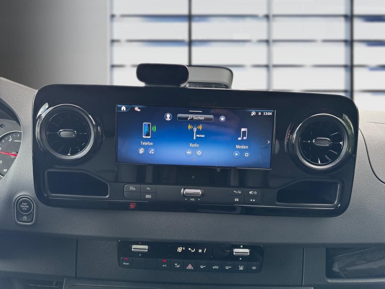 Fahrzeugabbildung Mercedes-Benz Sprinter 319 CDI Tourer 9-Sitzer*LED*Standheizun