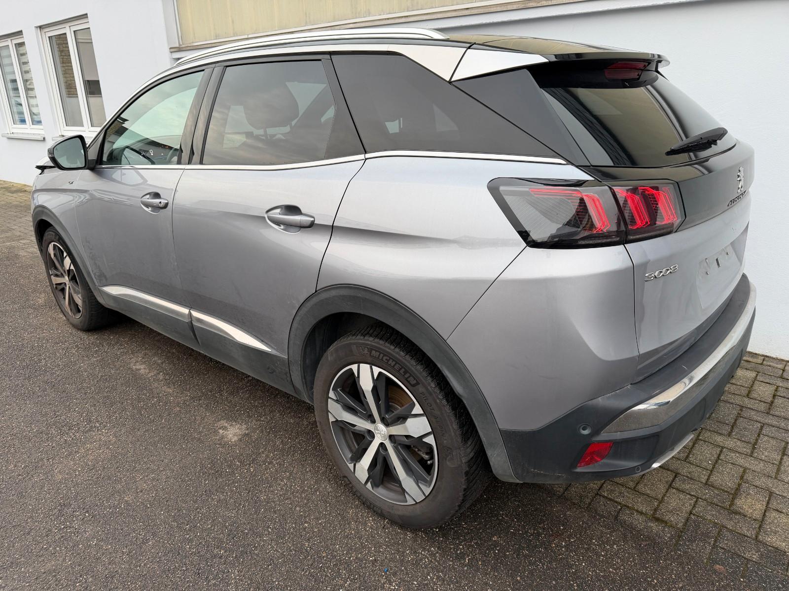 Peugeot 3008 GT  1,2 PureTech Panorama