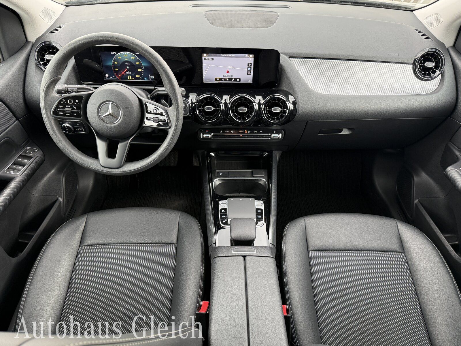 Fahrzeugabbildung Mercedes-Benz B 180 d (EURO 6d-TEMP) Navi/Autom./Klima/Sitzhzg