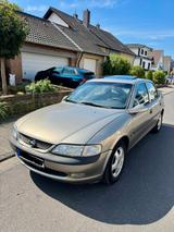 Opel Vectra B 1.6 ECO Tec - Opel Vectra in Köln
