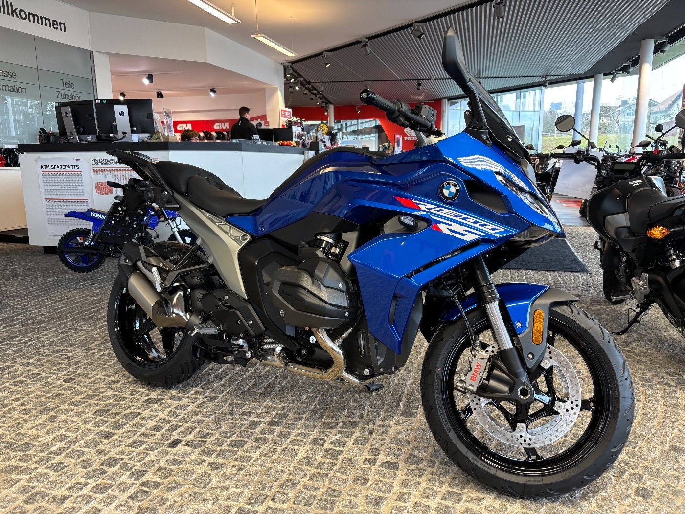 Fahrzeugabbildung BMW R 1300 RS 4 Pakete