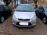 Ford C-Max 2,0 Ghia Ghia mit neuem Tüv - Ford C-Max Ghia mit Benzin-Antrieb