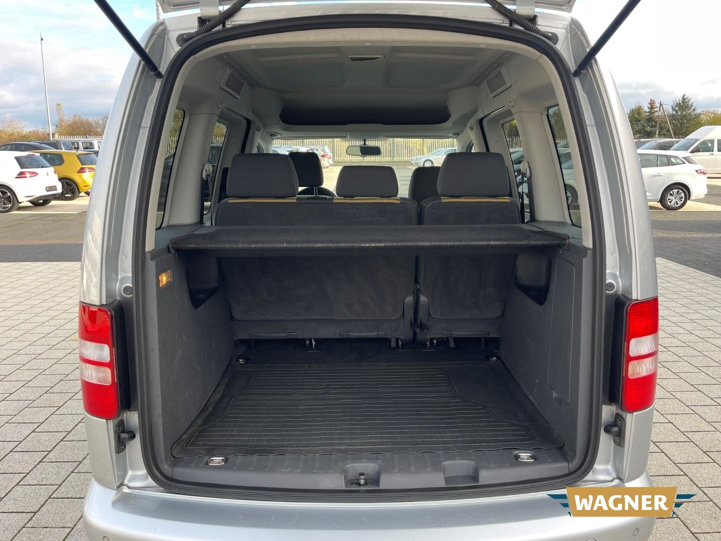 Fahrzeugabbildung Volkswagen Caddy Kombi JAKO-O Trendline 1.2 TSI