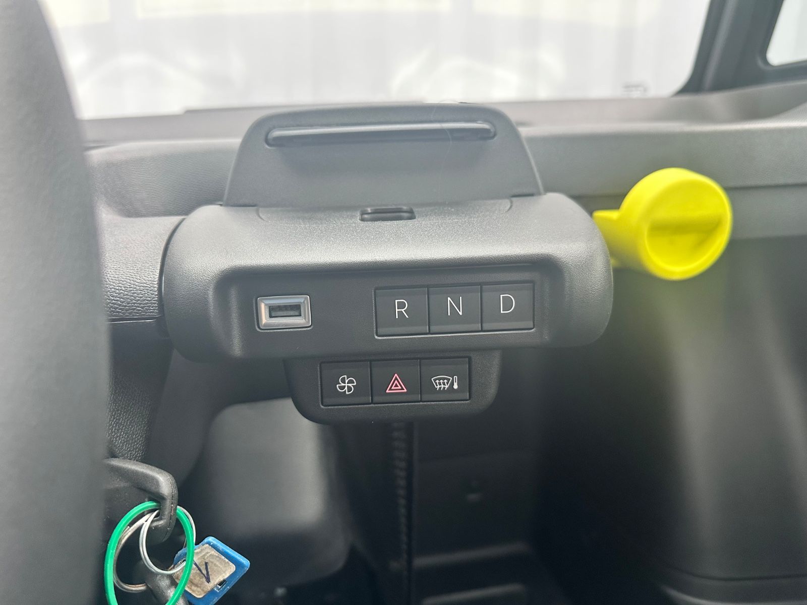 Fahrzeugabbildung Opel Rocks-e Tekno