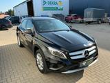 Mercedes-Benz GLA 200 GLA -Klasse GLA 200 Automatik - Mercedes-Benz GLA 200 mit Benzin-Antrieb