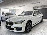 BMW 750 L d xDrive M SPORTPAKET LANG FOND LASER PANO - weiße BMW 7er Reihe
